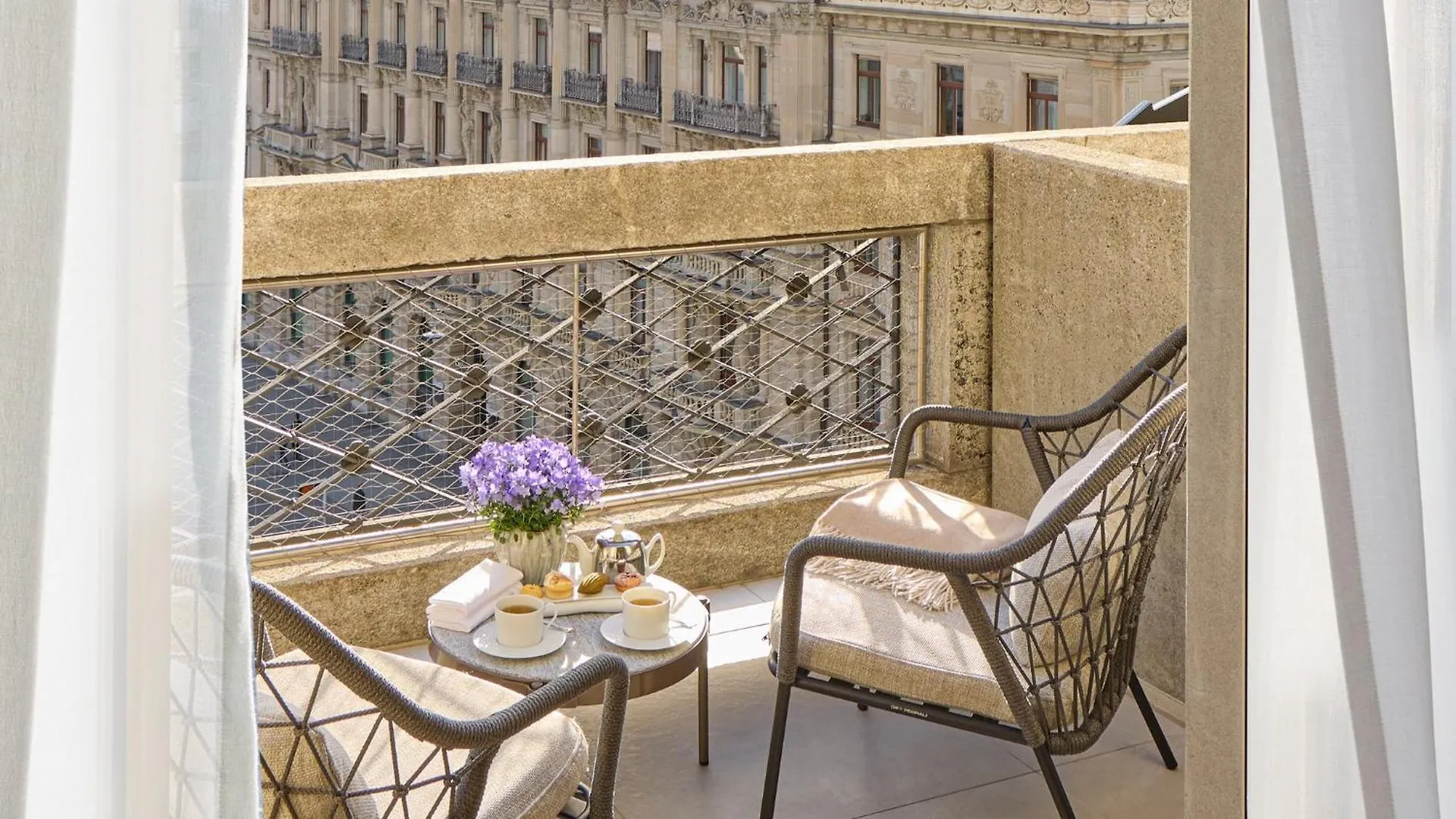 Mandarin Oriental Savoy, Zurich Hotel 5*,  Zwitserland